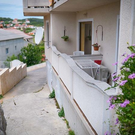 Apartment Anica Palit Exterior foto