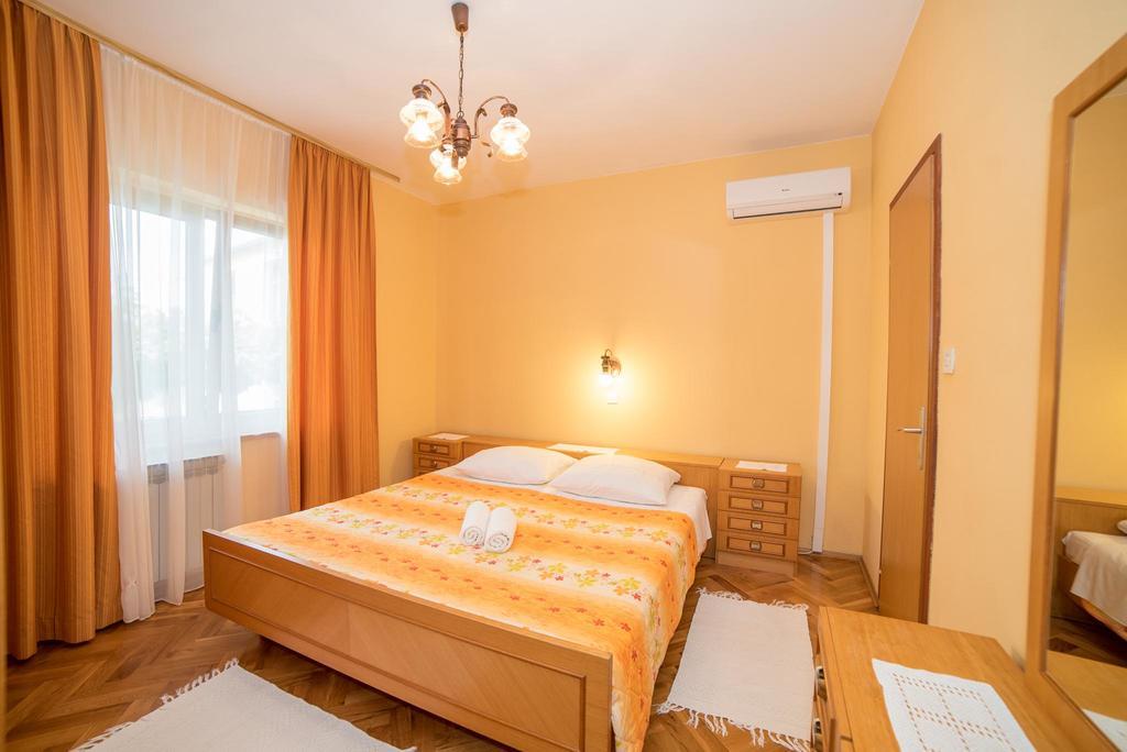 Apartment Anica Palit Exterior foto